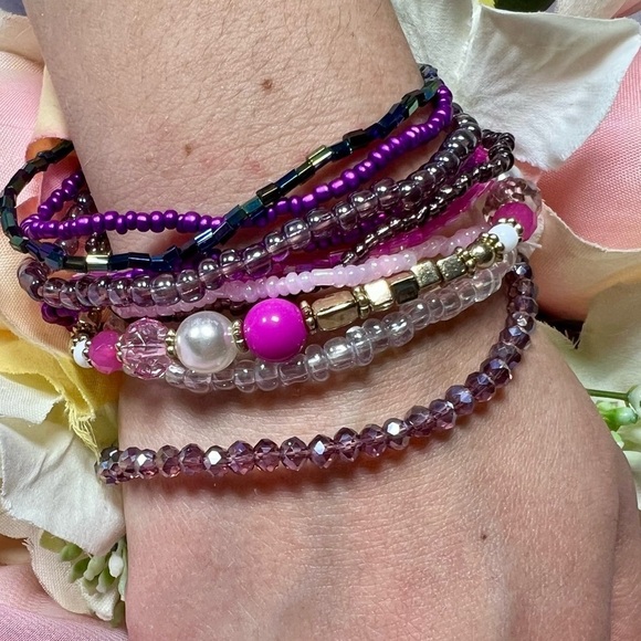 Royal Raspberry Beaded Bracelet Stack with Elastic OS - Picture 4 of 7